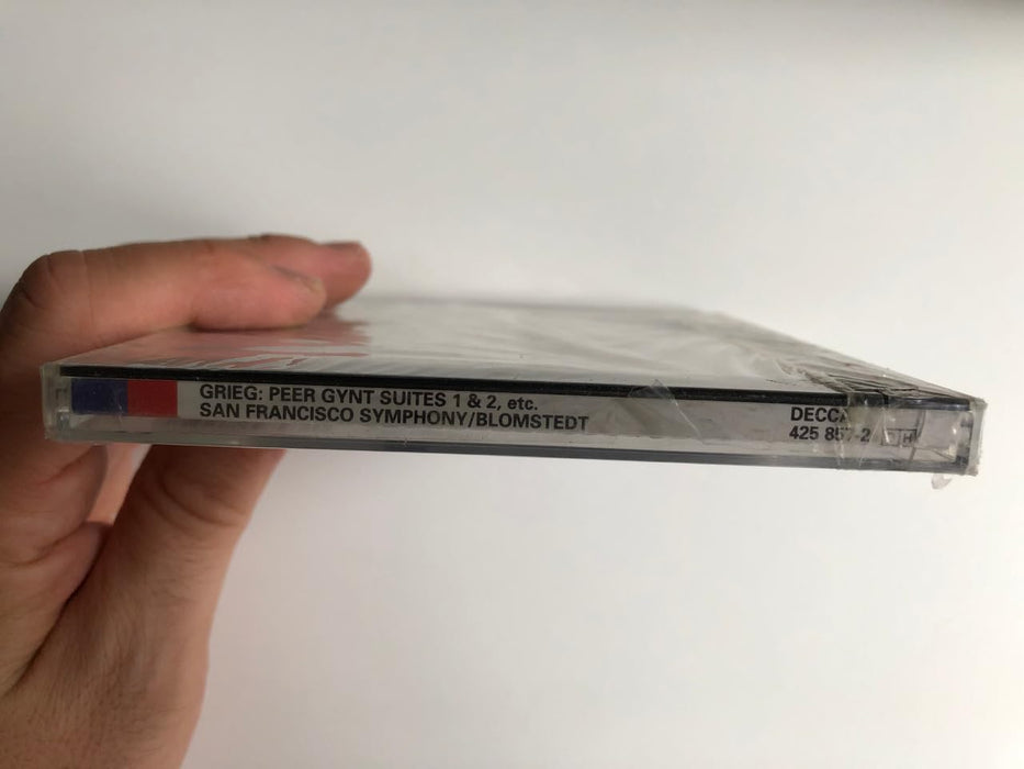 https://m.media-amazon.com/images/I/51CB-EA3v-L.jpg