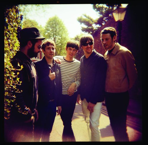 Kaiser Chiefs - The Future Is Medieval;