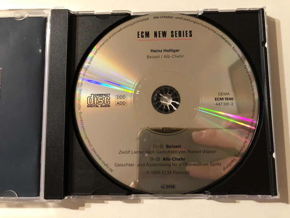 https://m.media-amazon.com/images/I/61w54BccmlL.jpg