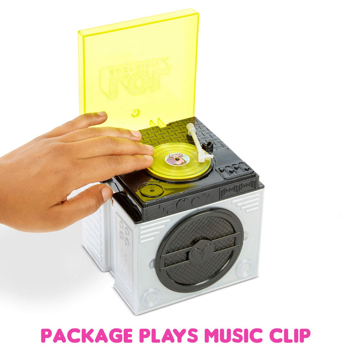 https://m.media-amazon.com/images/I/710EdwEUV4L.jpg