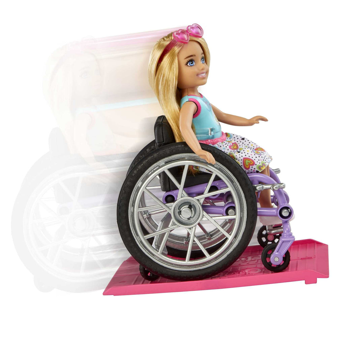 Barbie: Mattel - Family - Chelsea Wheelchair;