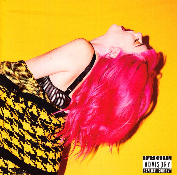 Girli - Odd One Out;