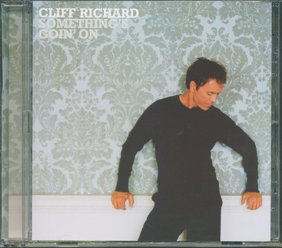 Cliff Richard - Somethings Goin On;