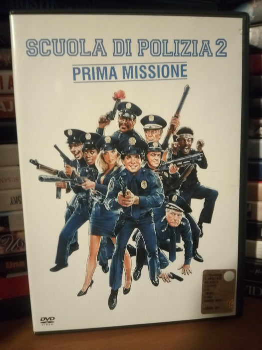 https://m.media-amazon.com/images/I/81CUYXoh3cL.jpg