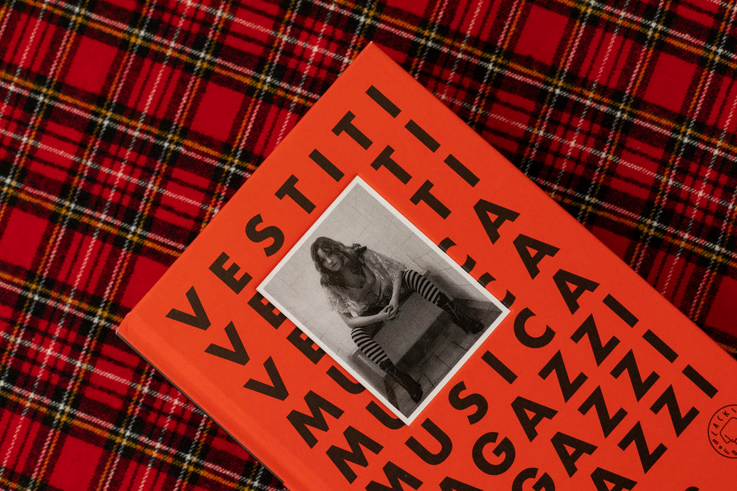 https://m.media-amazon.com/images/I/81OudlmLaxL.jpg