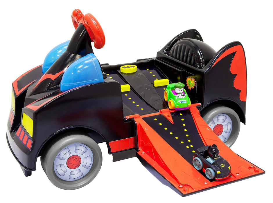 Dc Comics: Jakks - Batman Wheelies Ride On (Macchina Giocattolo);