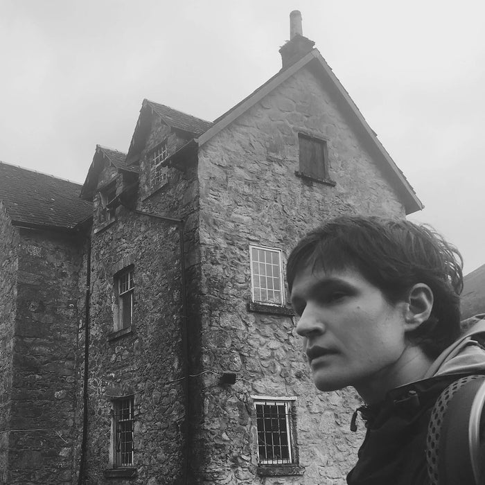 Adrianne Lenker - Abysskiss;