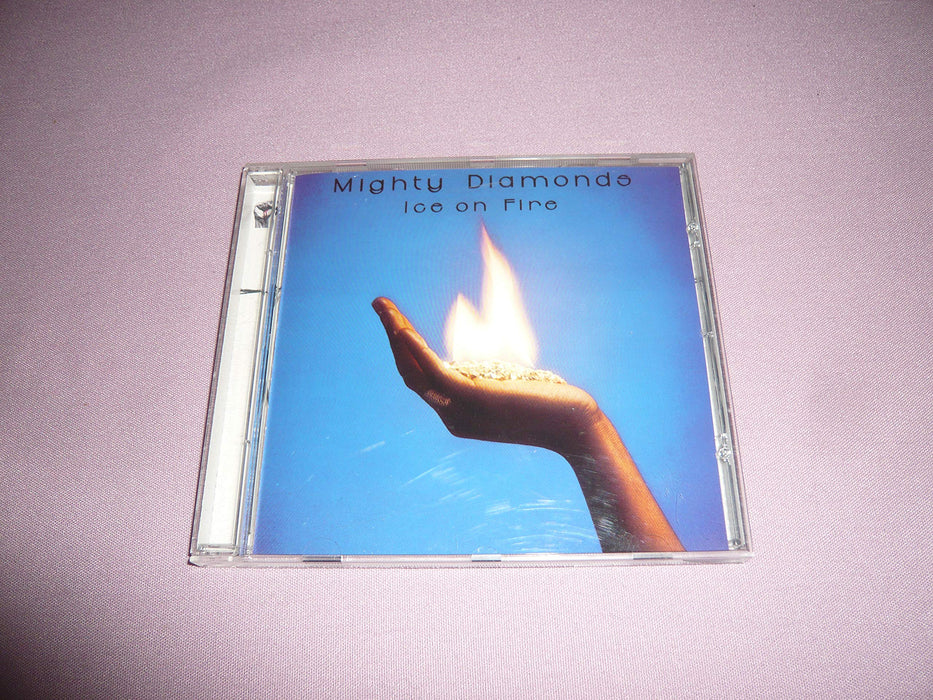 Mighty Diamonds (The) - Ice On Fire;