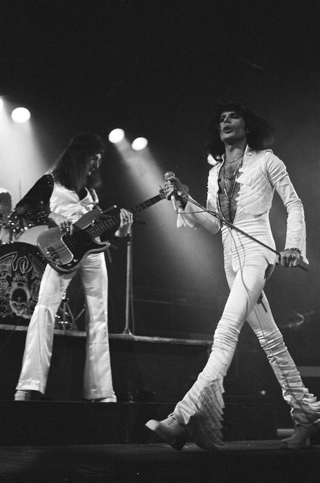 Queen - A Night At The Odeon '75;